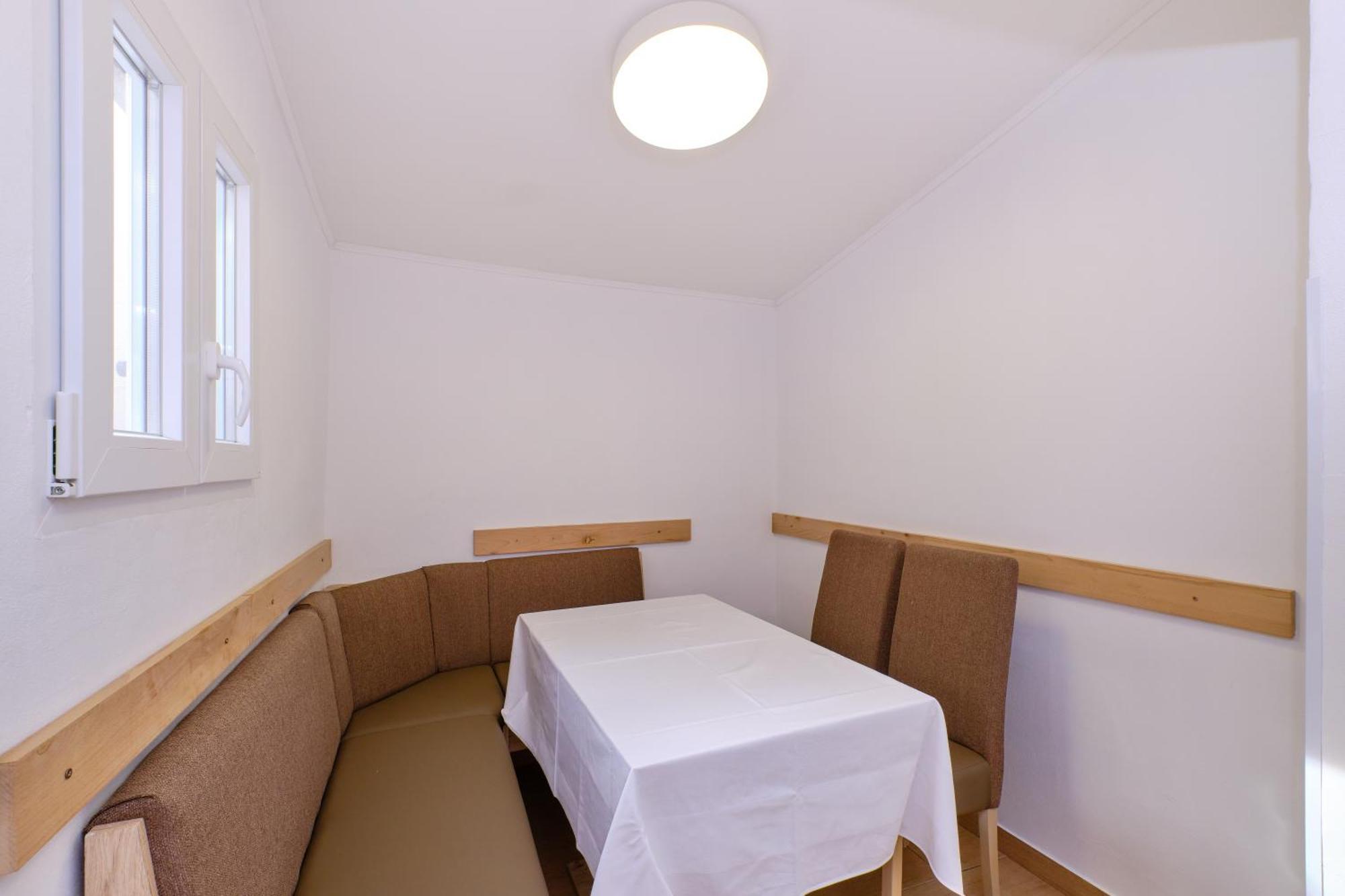 Apartments Antonella 베리로신즈 외부 사진